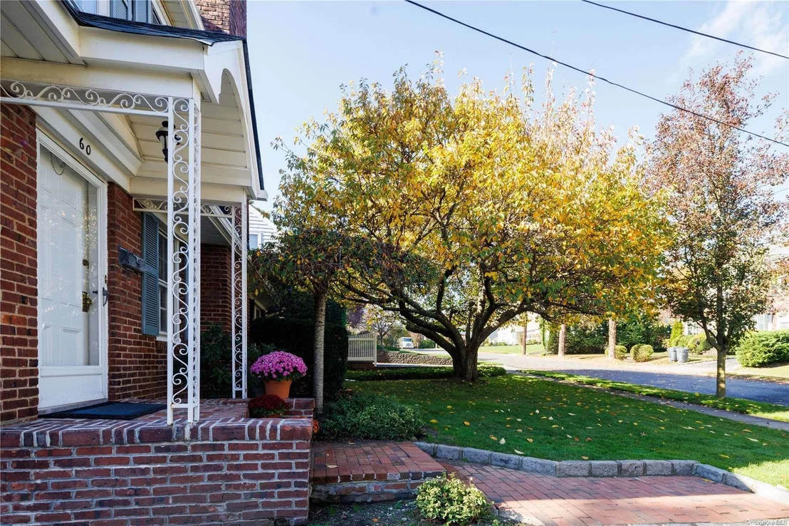 Photo of 60 Vanderbilt Avenue