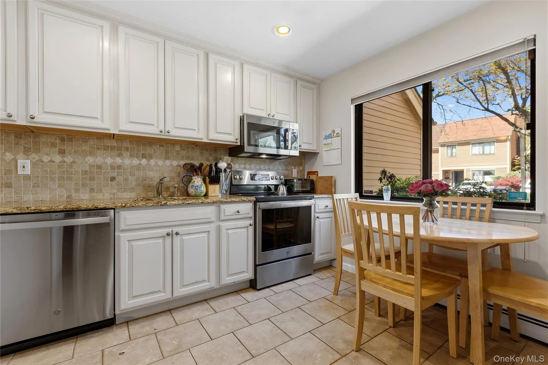 Photo of 145 Brush Hollow Crescent