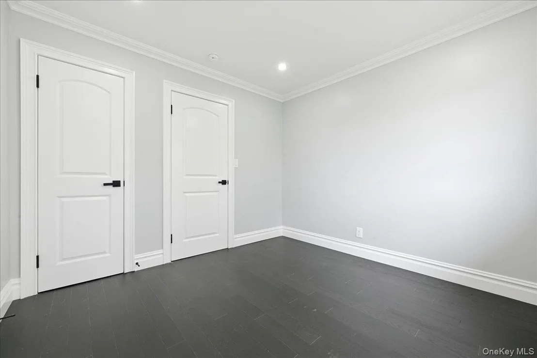 Photo of 90 Grohmans Lane