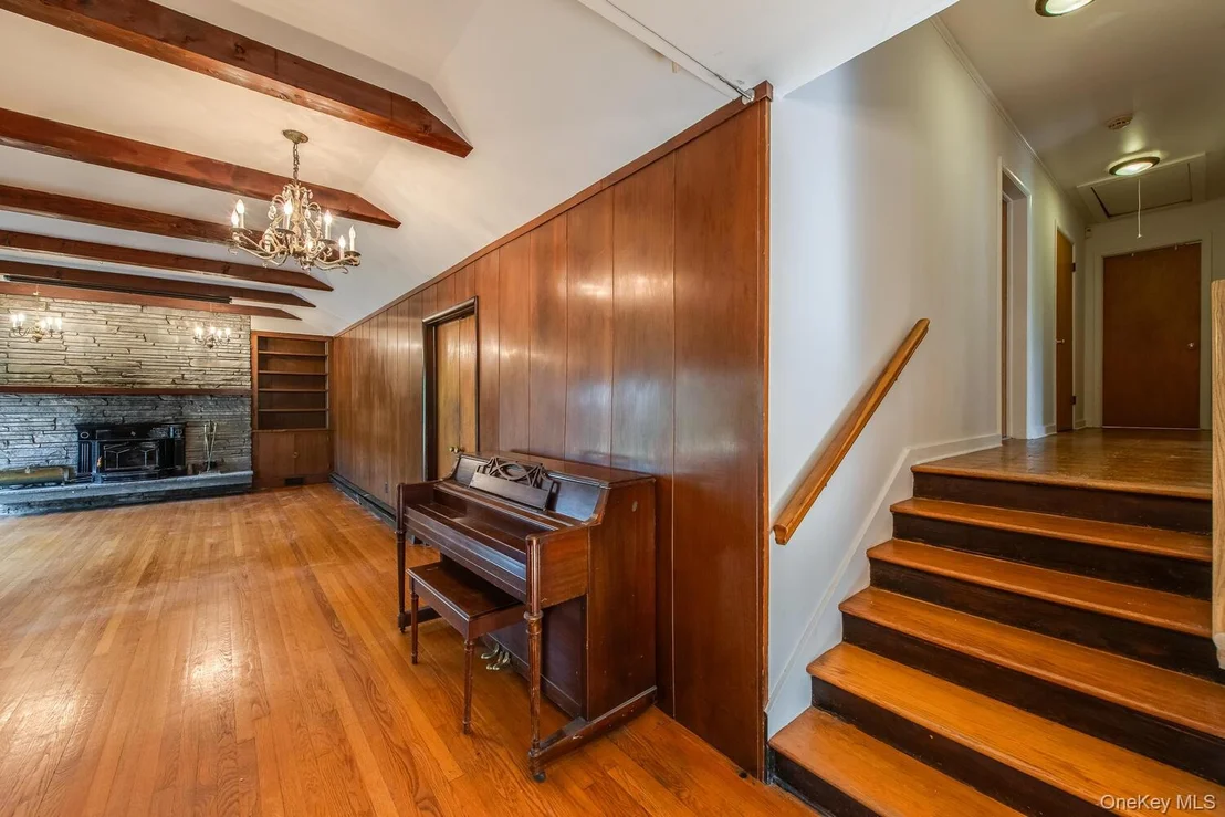 Photo of 19 Ridgeview Road