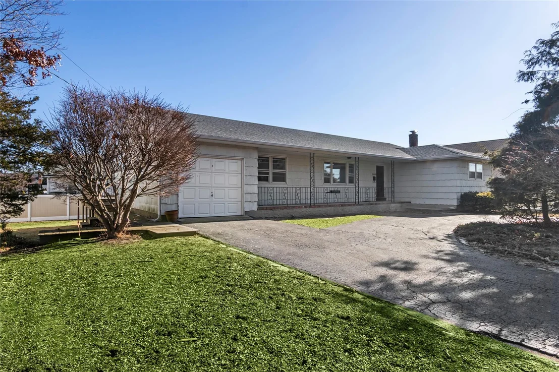 Photo of 603 Long Place
