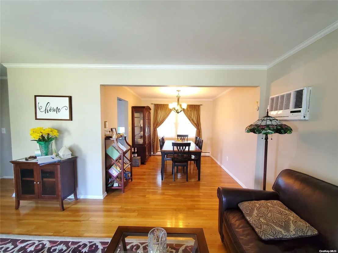 Photo of 27 Walter Court