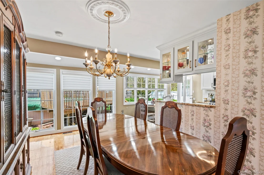 Photo of 8 Raven Drive