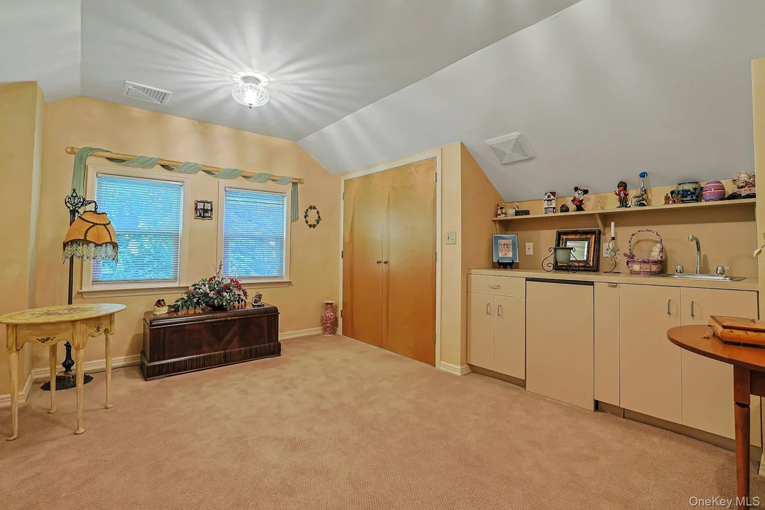 Photo of 72 Brookfield Road