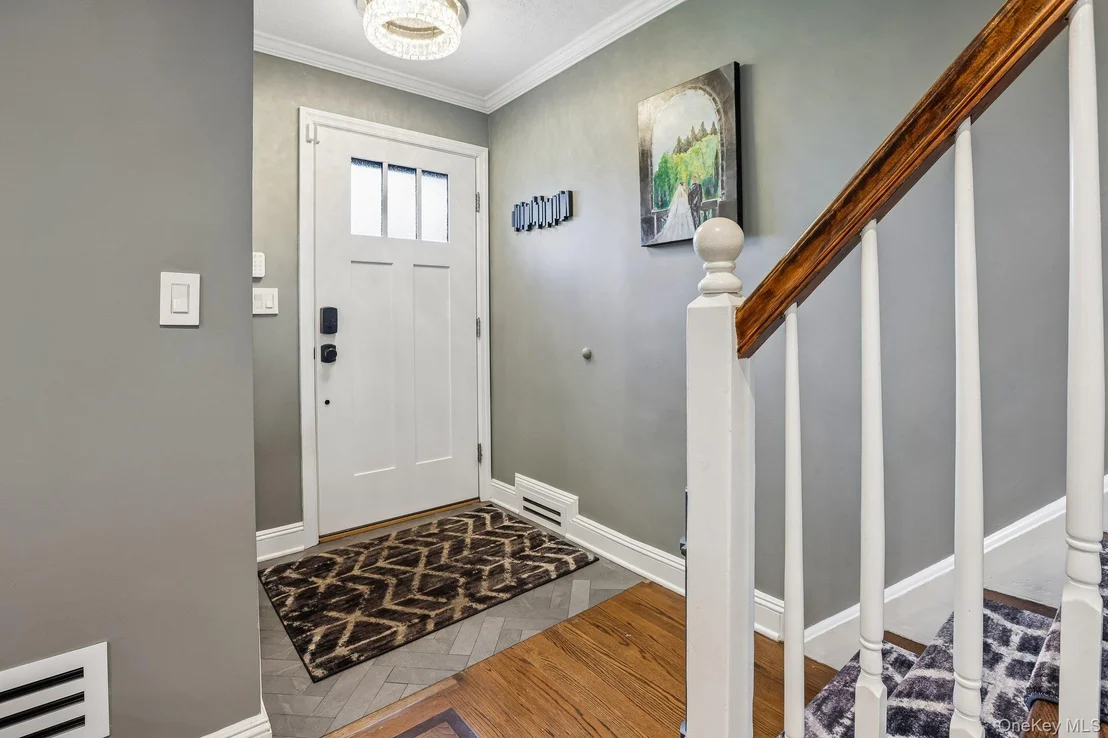 Photo of 512 Westlake Drive