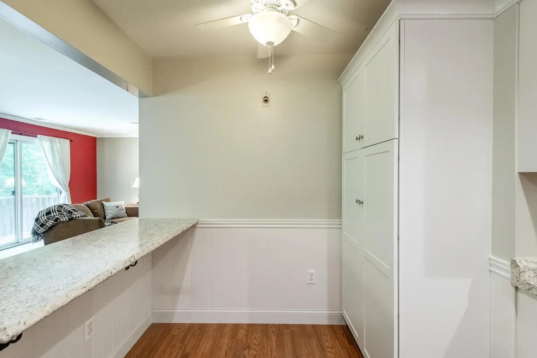 Photo of Unit G at 13 Knightsbridge