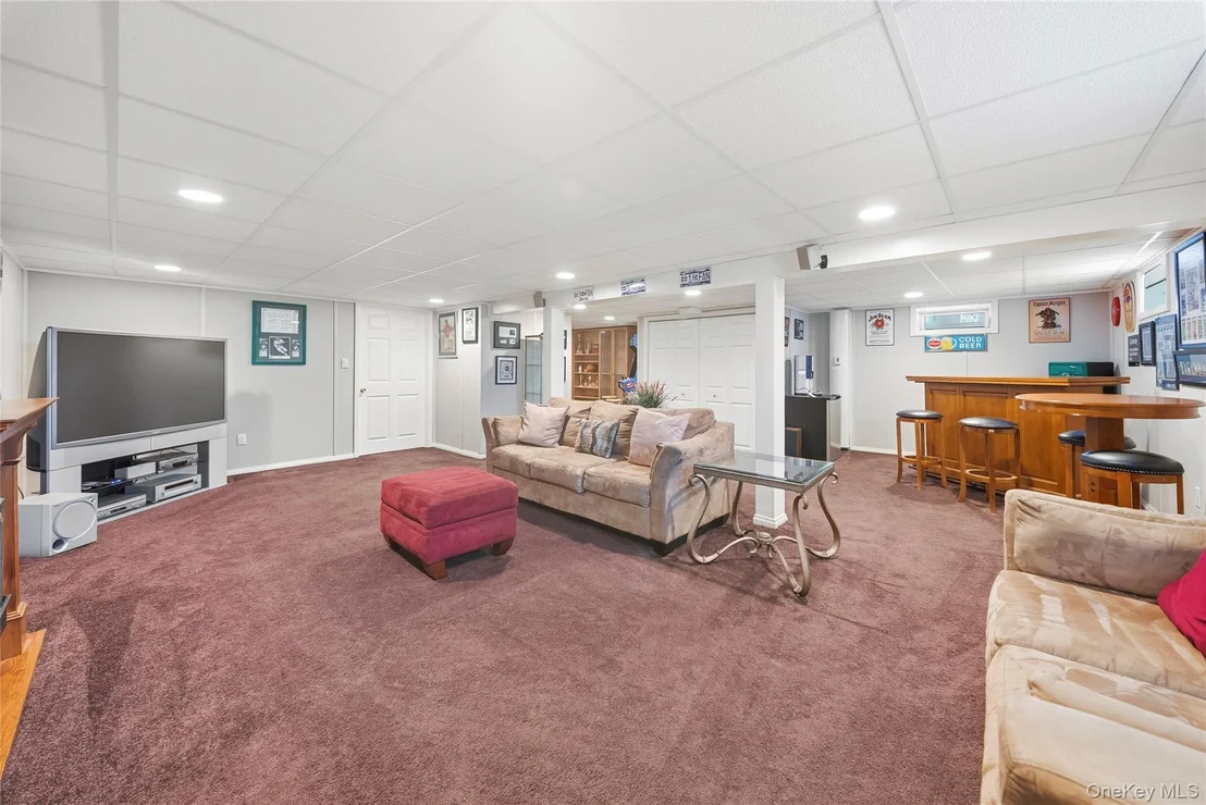 Photo of 23 Selden Boulevard