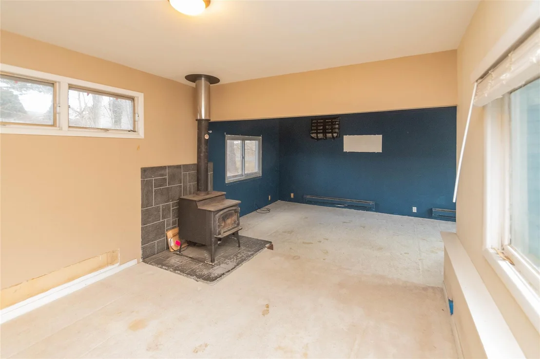 Photo of 20 Shirley Avenue