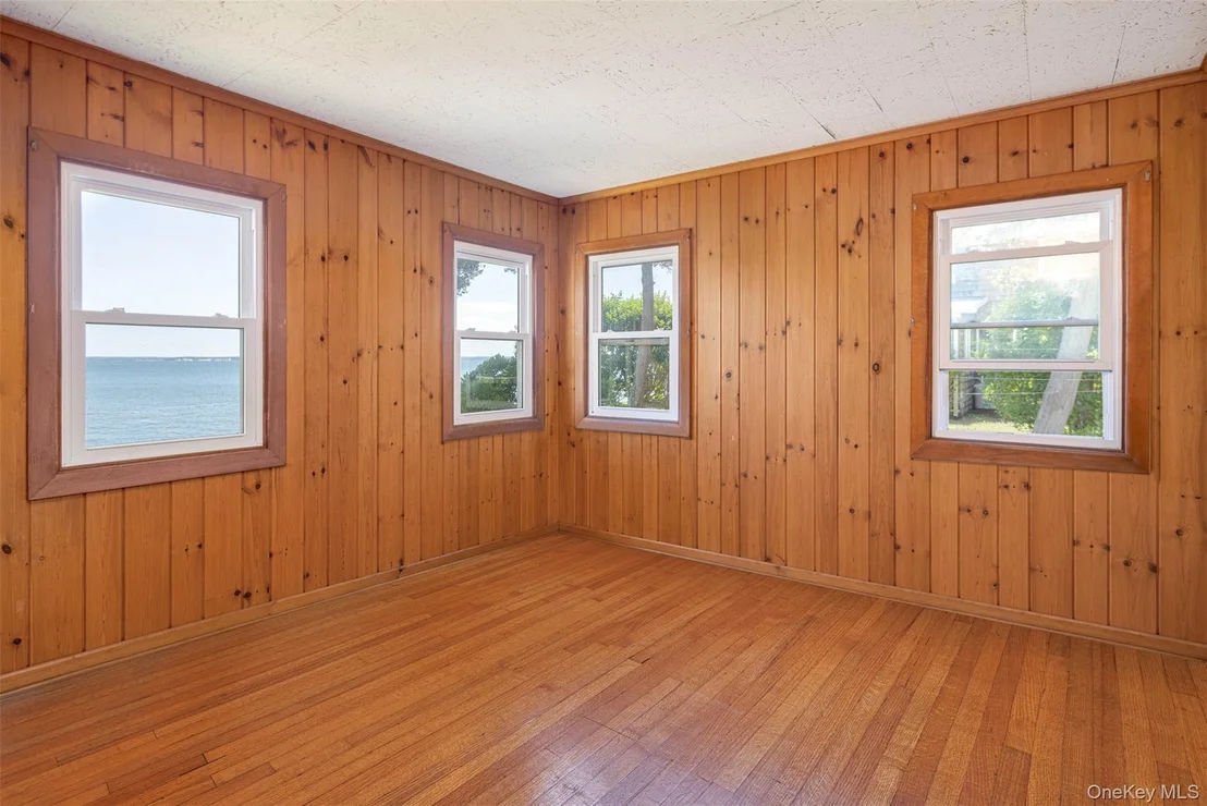 Photo of 300 Terry Path