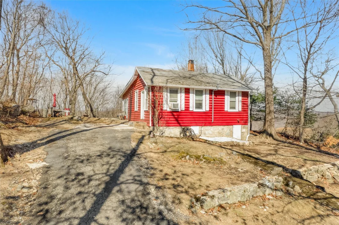 Photo of 75 Ridgecrest Road