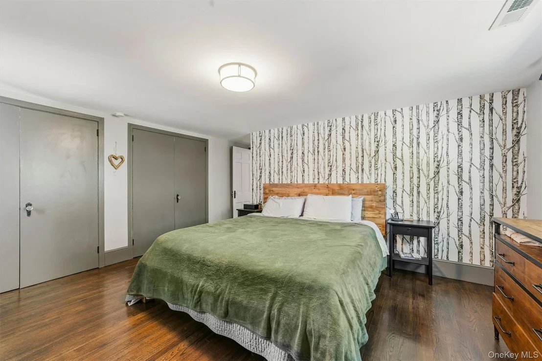 Photo of 7 Brook Place
