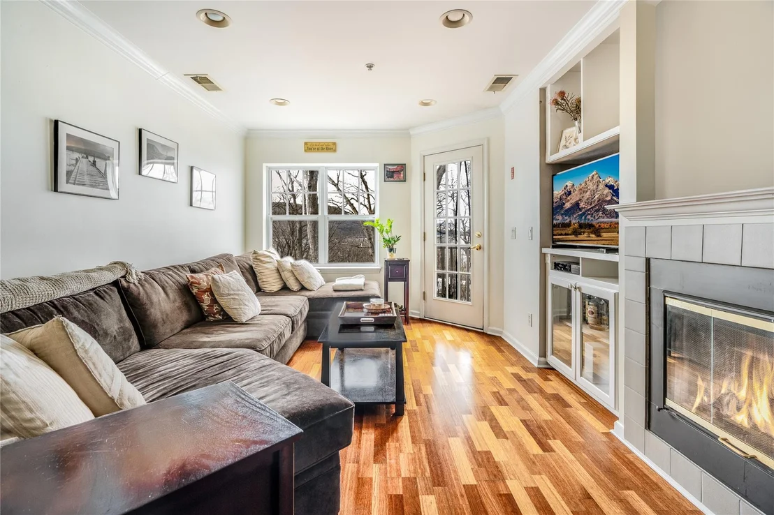 Photo of Unit 527 at 527 Viewpoint Terrace