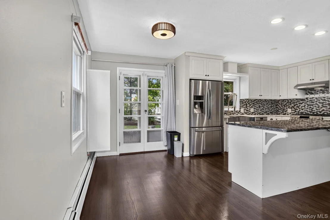 Photo of 30 Chestnut Avenue