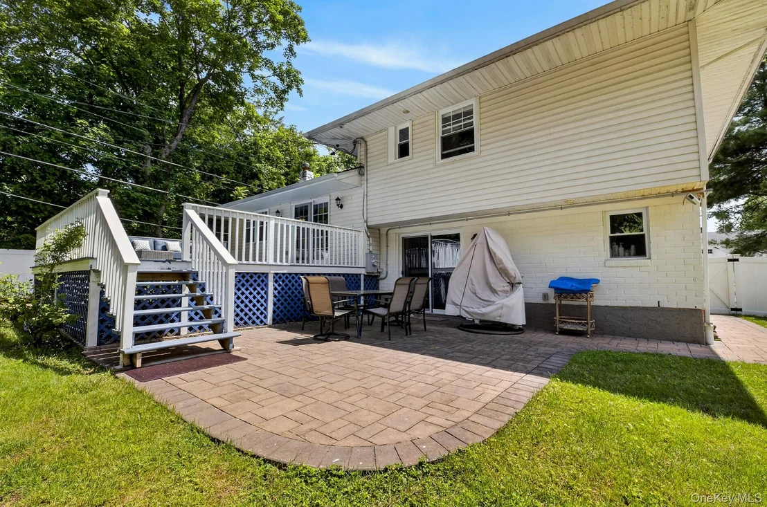 Photo of 6 Holly Lane