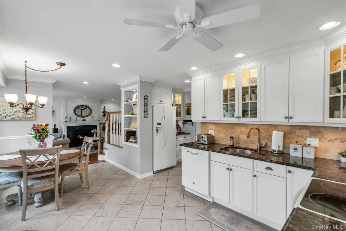 Photo of 303 Timberpoint Road