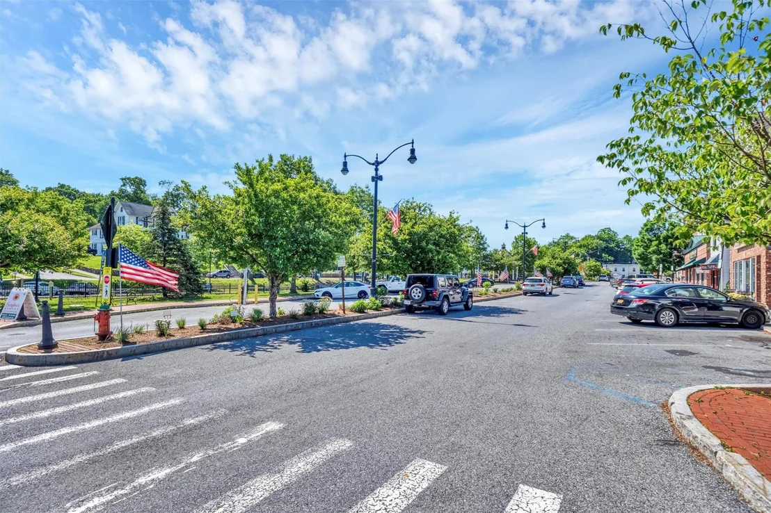 Photo of 14 Summit Avenue