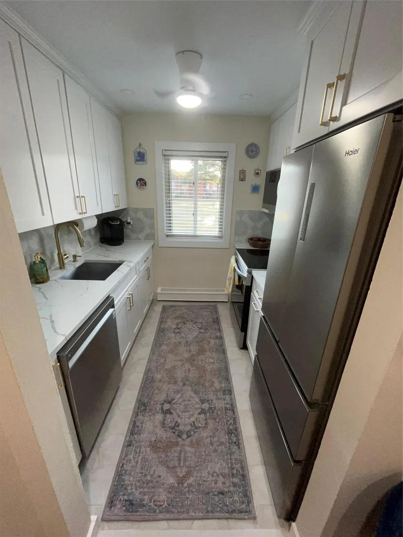 Photo of Unit 8A at 2435 Union Boulevard