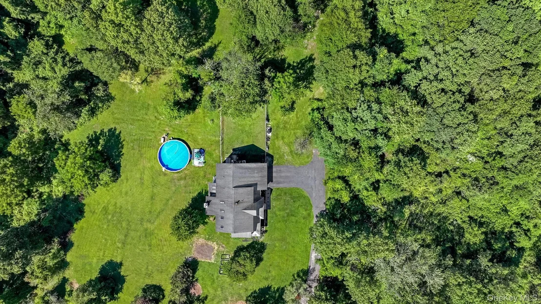 Photo of 19 Eagle Heights Place