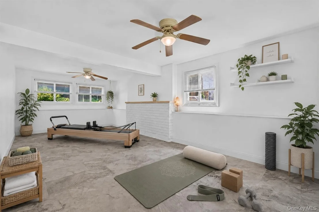 Photo of 92 Boulevard