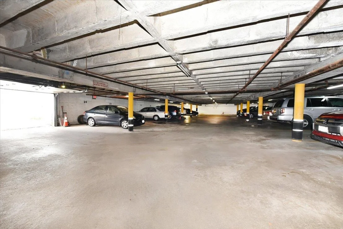 Photo of Unit 4B at 37 BROMPTON Road