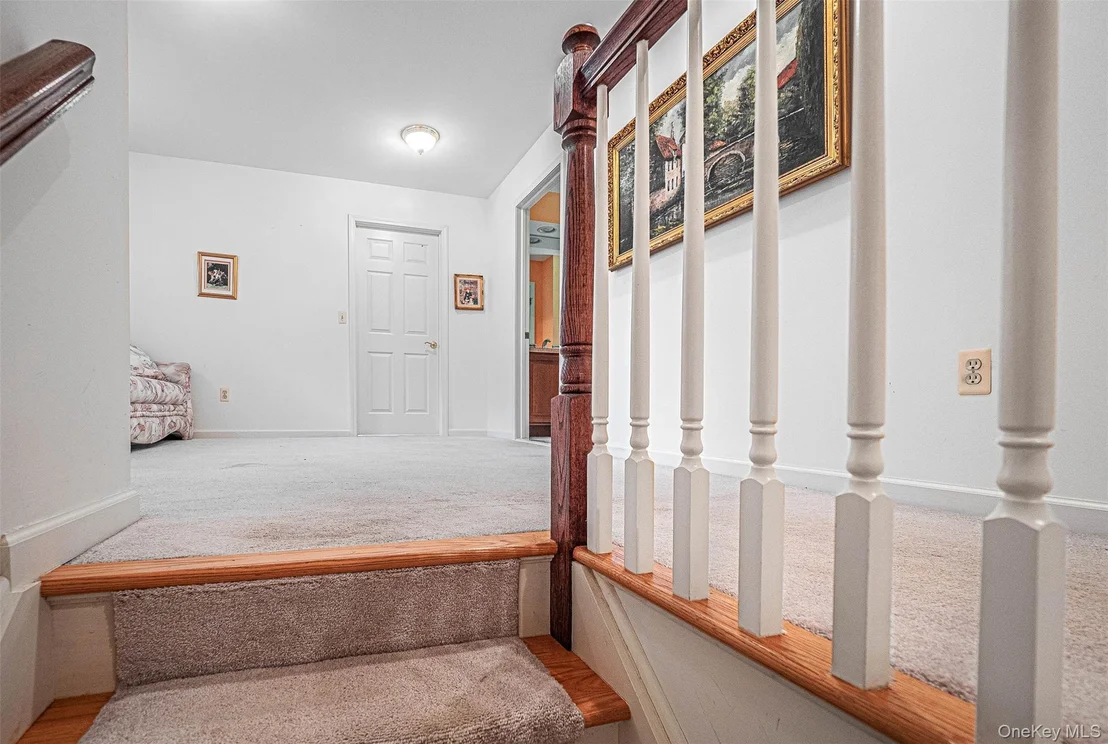 Photo of 84 Meadow Ridge Road