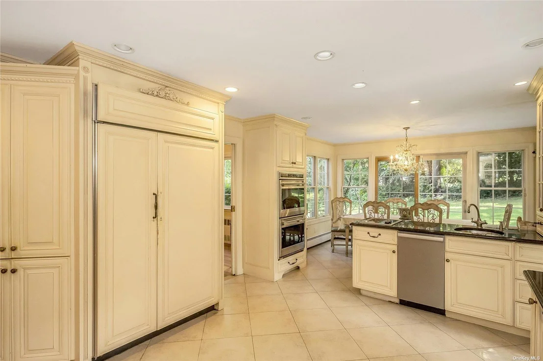 Photo of 100 The Intervale