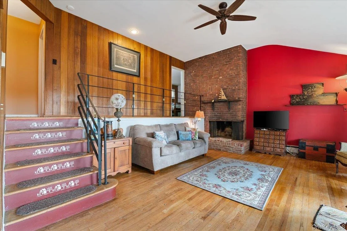 Photo of 3836 Windsor Drive