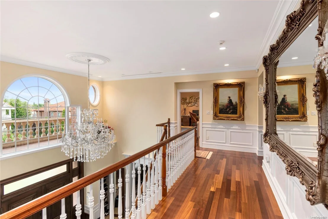 Photo of 5 Center Drive