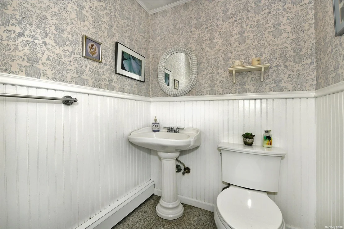 Photo of 1 Swan View Court