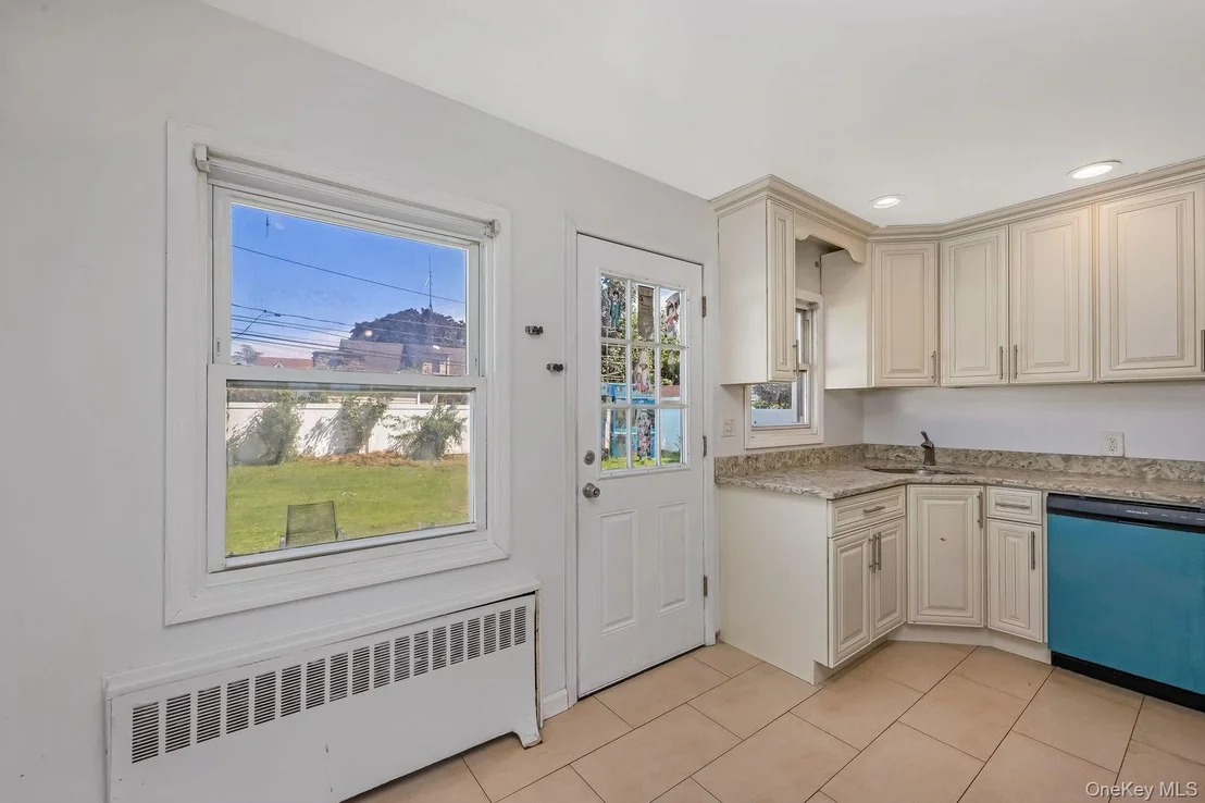 Photo of 82 Pengon Circle