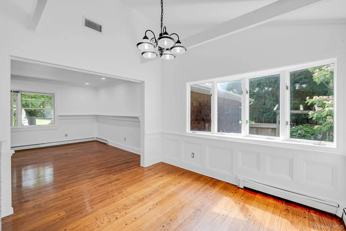 Photo of 20 Dolphin Way