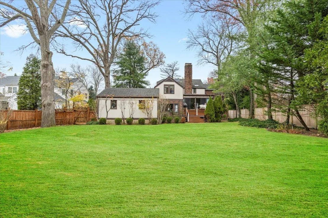 Photo of 18 Holly Lane