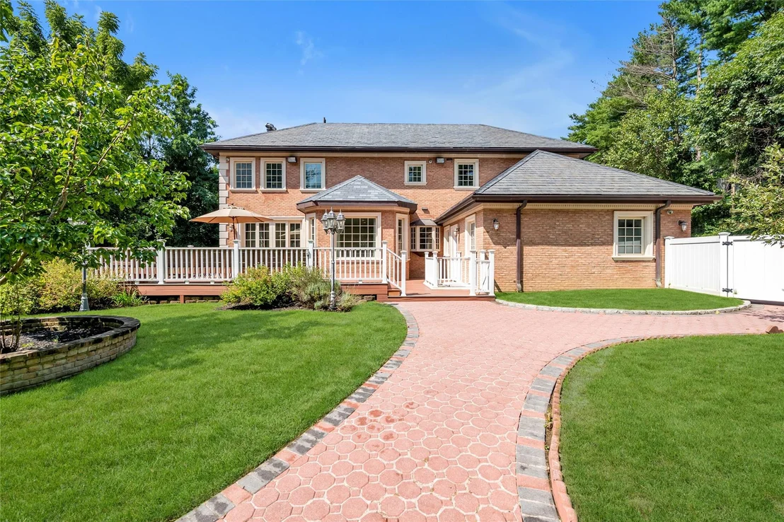 Photo of 8 Chanticlare Drive