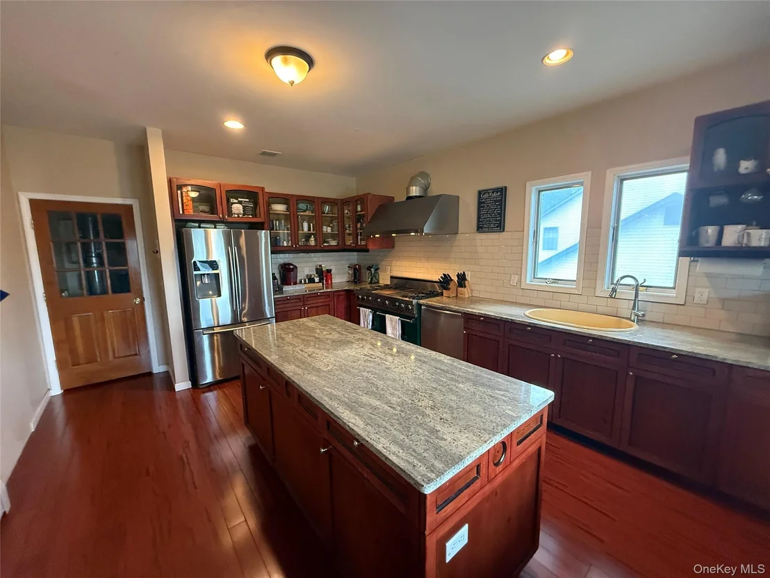 Photo of 23 Swezey Place