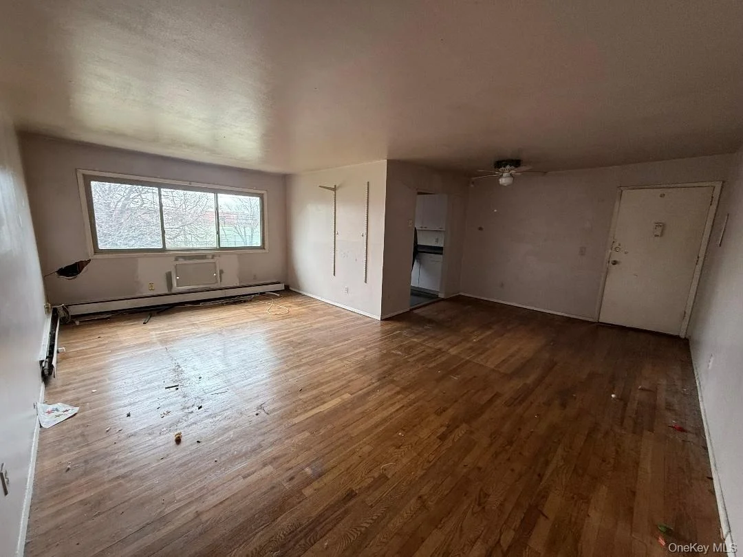 Photo of Unit 8B at 2399 Union Boulevard