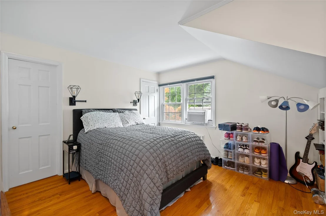 Photo of 1108 Post Road