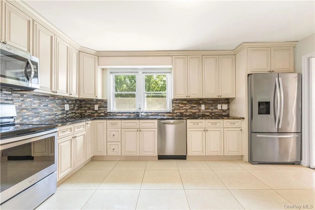 Photo of 228 Union Avenue