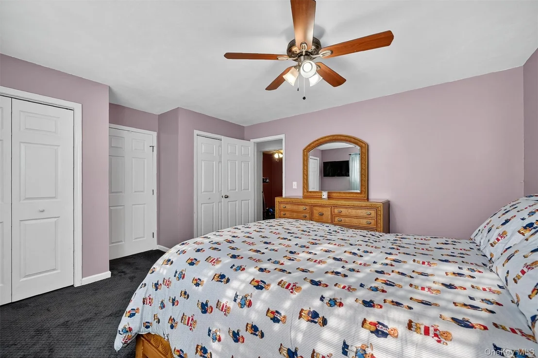 Photo of 1 Windsor Square Drive