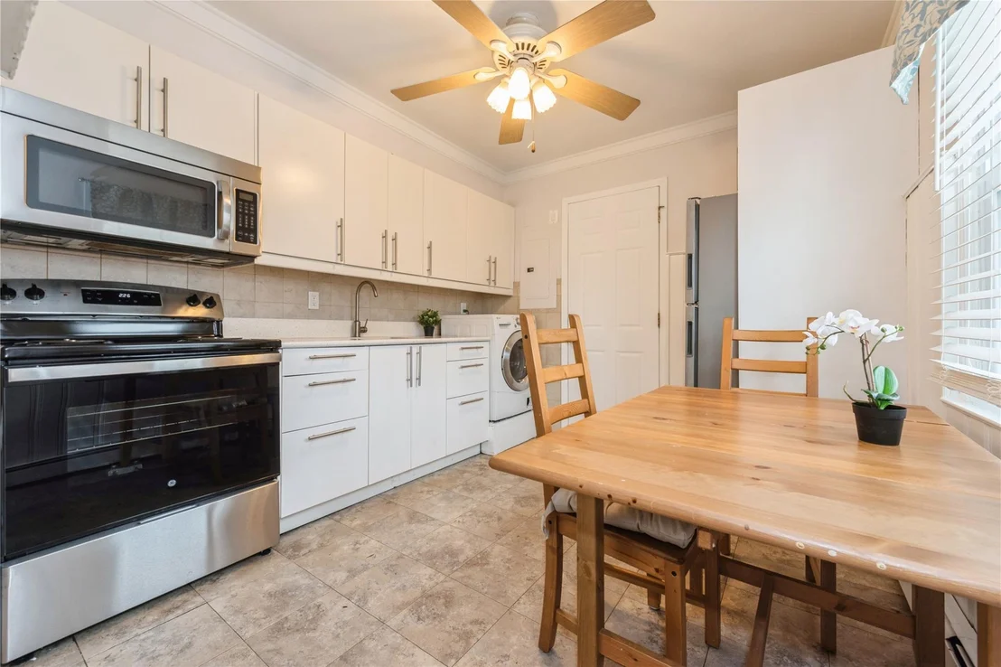 Photo of 8 Sandy Lane