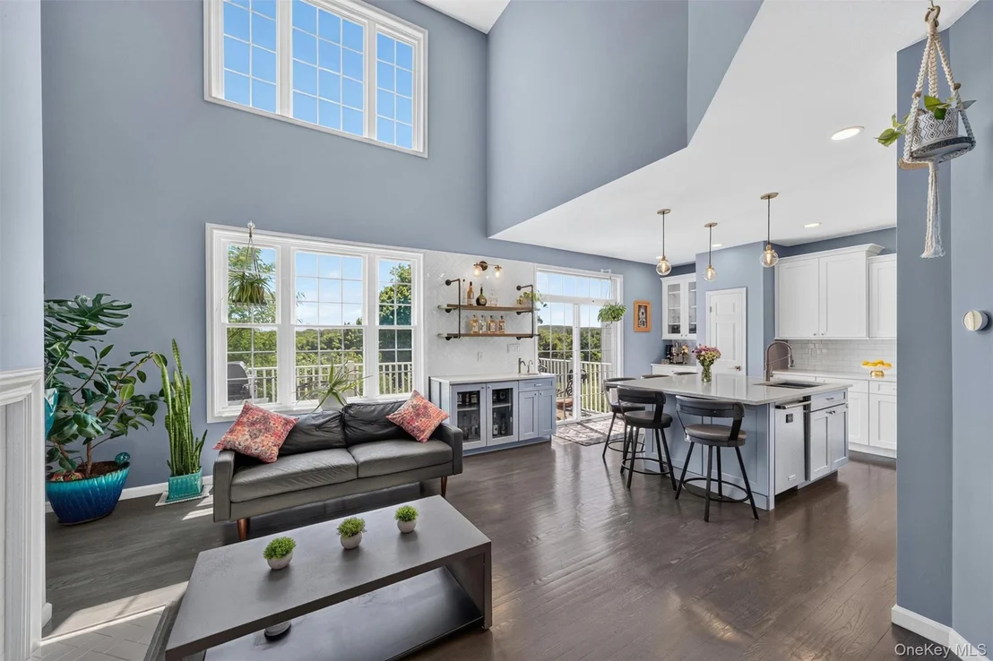 Photo of 38 Pinehurst Circle