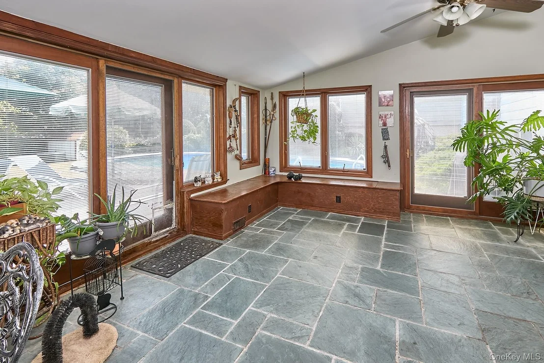 Photo of 1067 Ashley Drive