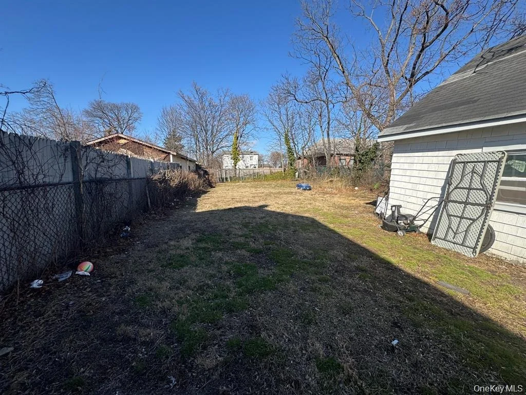 Photo of 37 Maple Avenue
