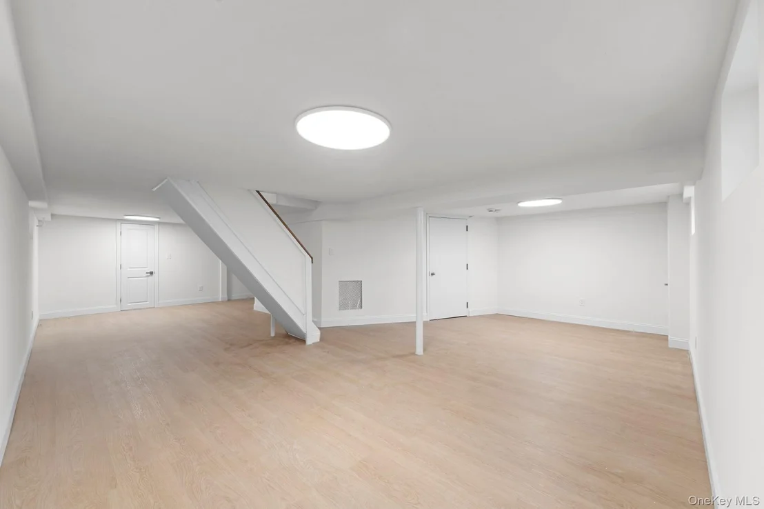 Photo of 2 Fordham Place