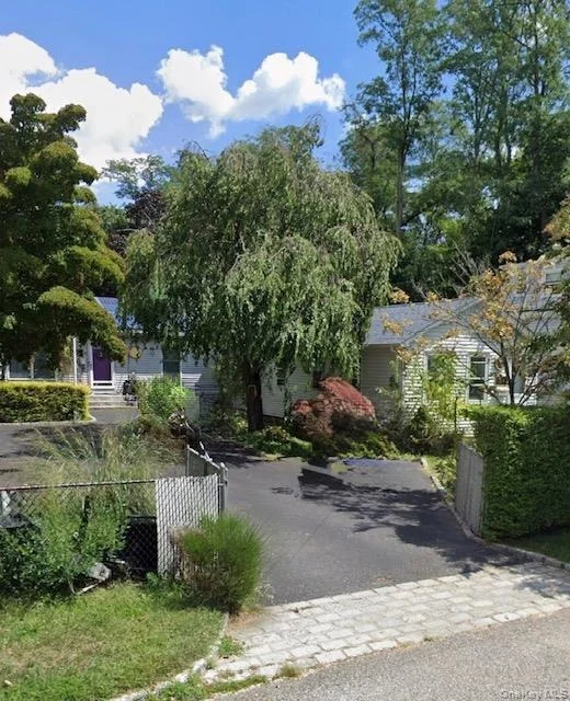 Photo of 23 Landscape Drive