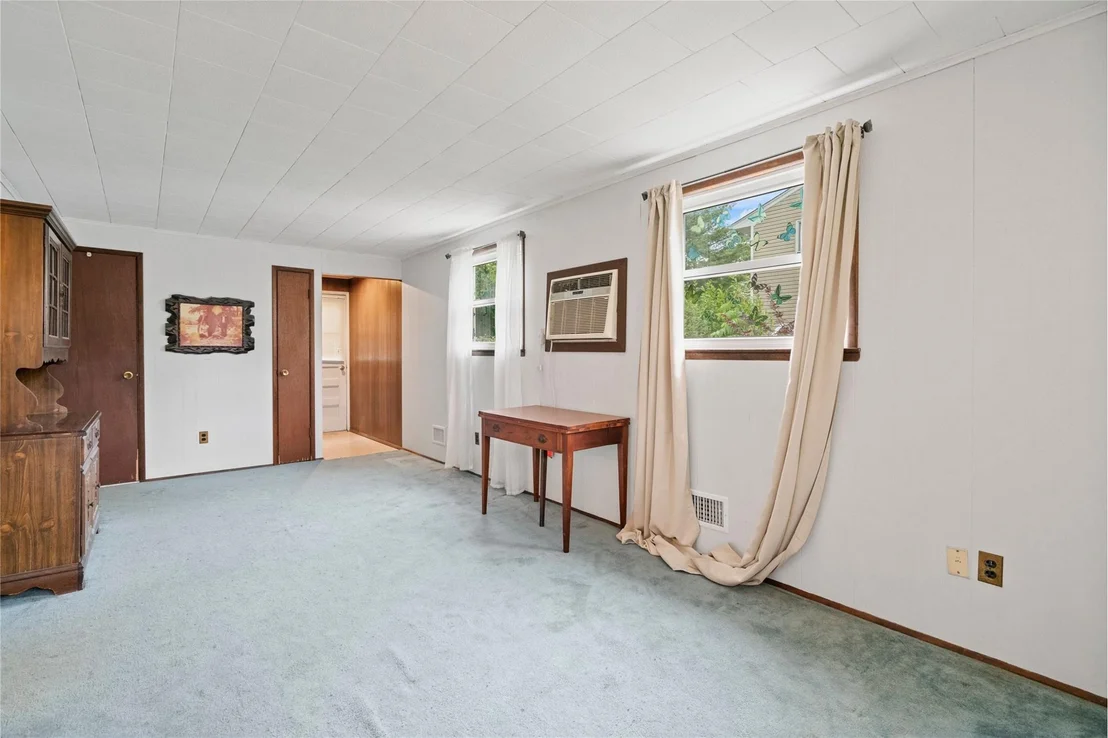Photo of 18 Robin Drive