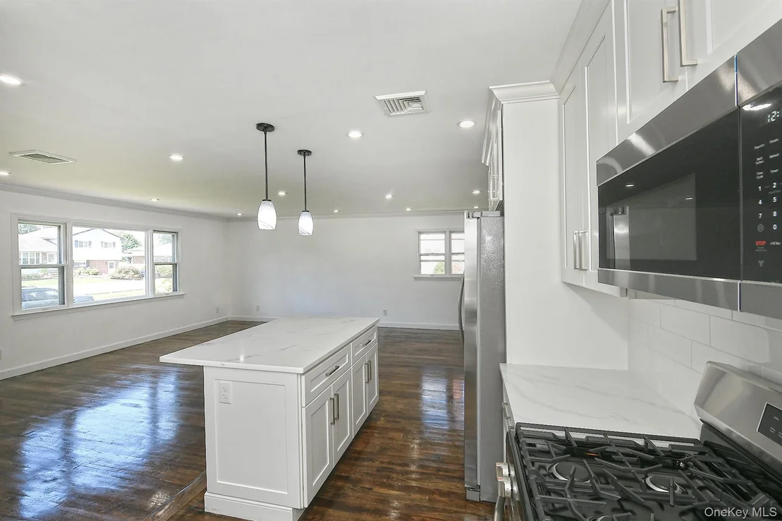 Photo of 15 Parkview Drive