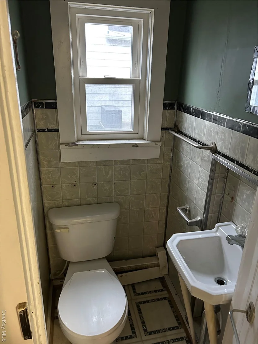 Photo of 34 Myrtle Avenue