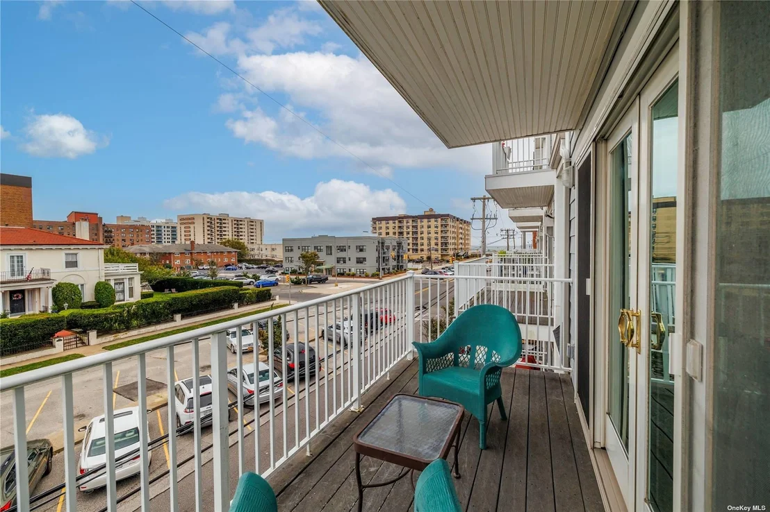 Photo of Unit UPPER at 159 Monroe Boulevard