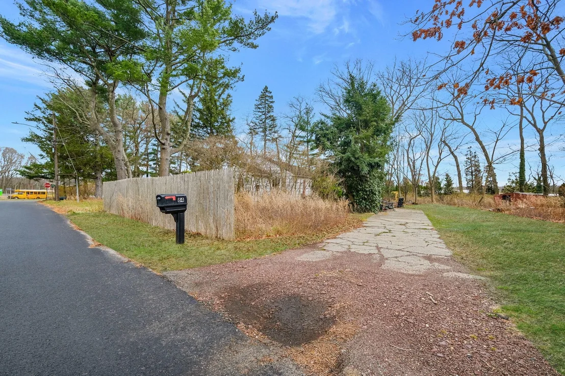 Photo of 84 Landview Drive