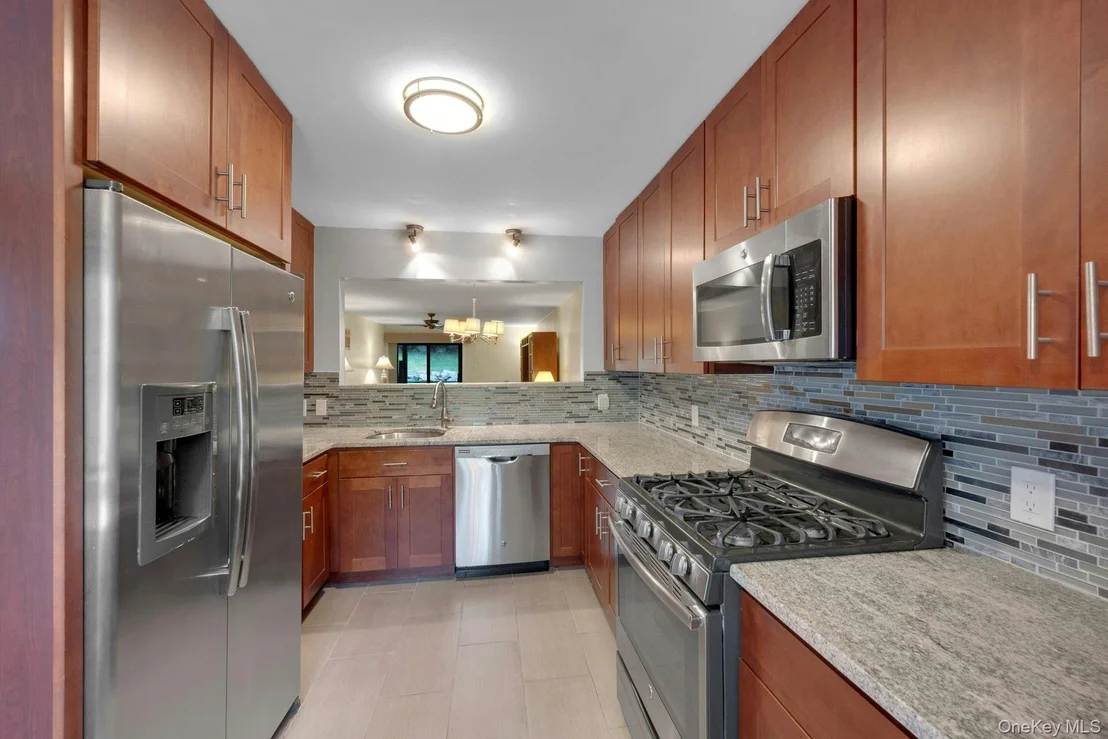 Photo of Unit 3 at 10 Nicole Circle